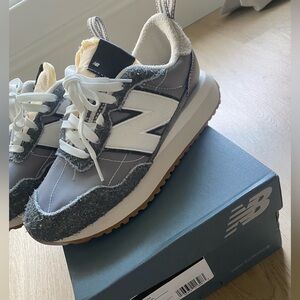 Todd Snyder x NB 237 City Gym Men's 6 Women's 7.5